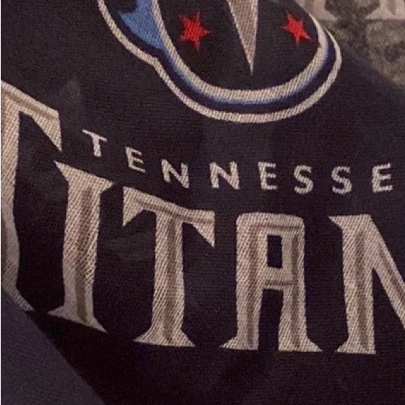 TN Titans • Infinity Scarf • Football • Navy Blue Ladies Scarf - Picture 4 of 9